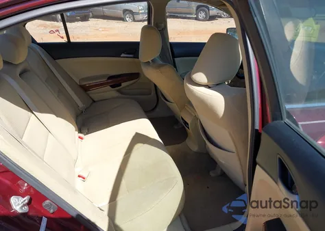 2011 Honda Accord 2.4 Ex из США, поврежденный, VIN 1HGCP2F73BA088274